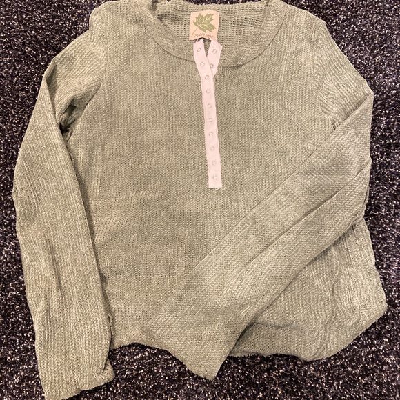 Ladies super soft NWOT shirt - Picture 1 of 2